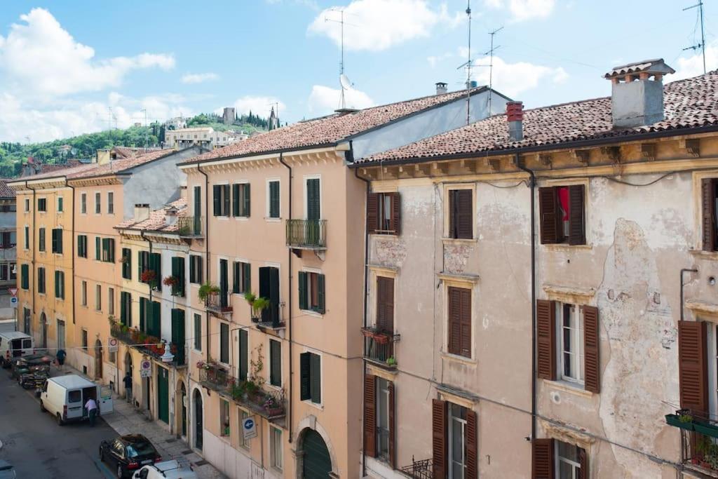 Di Tutto Punto In Centro A Verona Kültér fotó